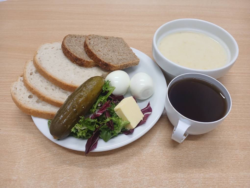 2025-10-14 śniadanie dieta podstawowa 2025-10-14 śniadanie dieta podstawowa