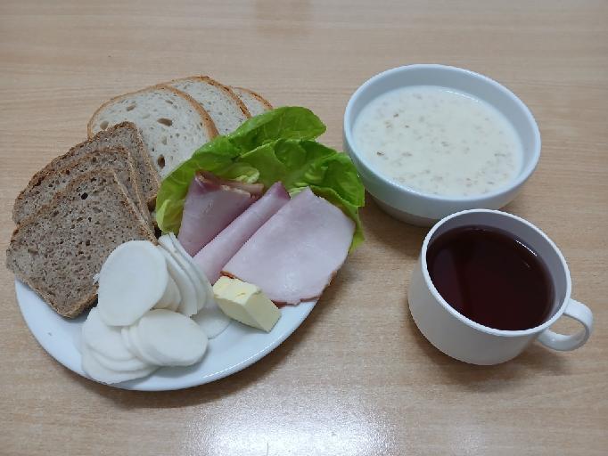 2025-10-15 śniadanie dieta podstawowa 2025-10-15 śniadanie dieta podstawowa