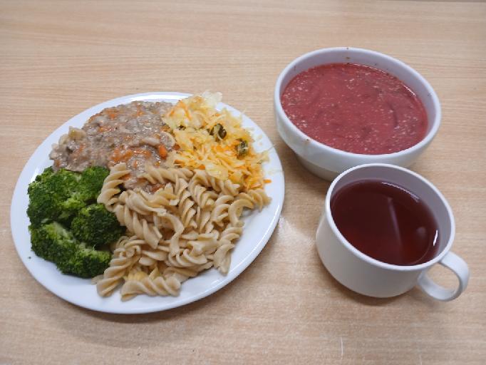 2025-11-06 obiad ditea podstawowa