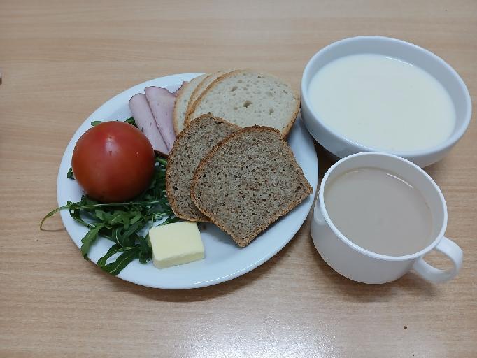 2025-11-10 śniadanie dieta podstawowa