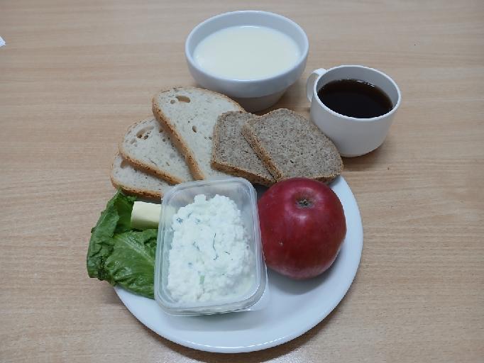 2025-11-25 śniadanie dieta podstawowa